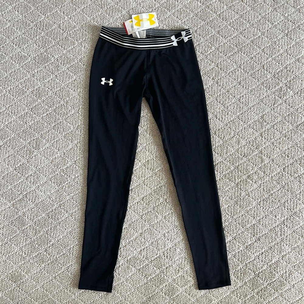 NWT Under Armour Girls Heatgear Black Leggings Youth Large